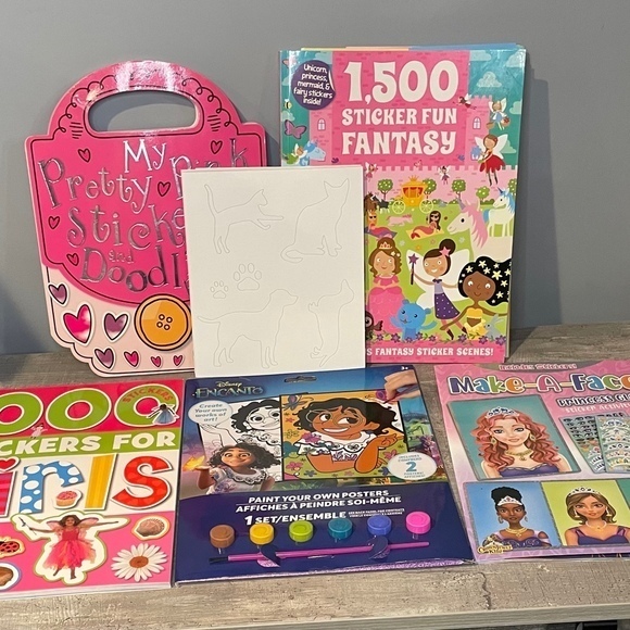Girls Creativity/Activity Bundle of Sticker Books,Stencils & Paint Set Princess - Picture 1 of 12